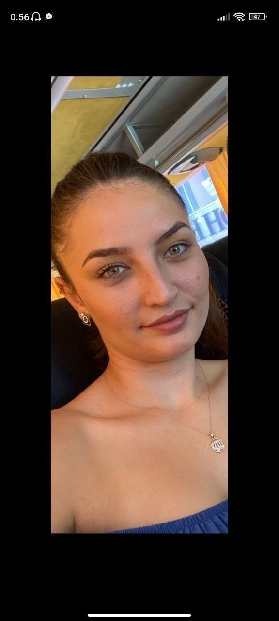 Çekme Diyen Genç Kız #3