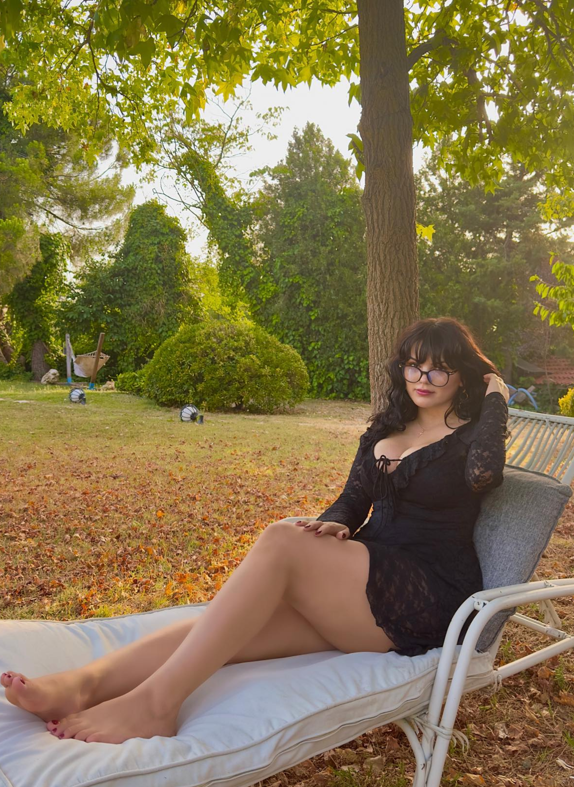Ezra Ay Vandan ifşa çıplak fotoğraf