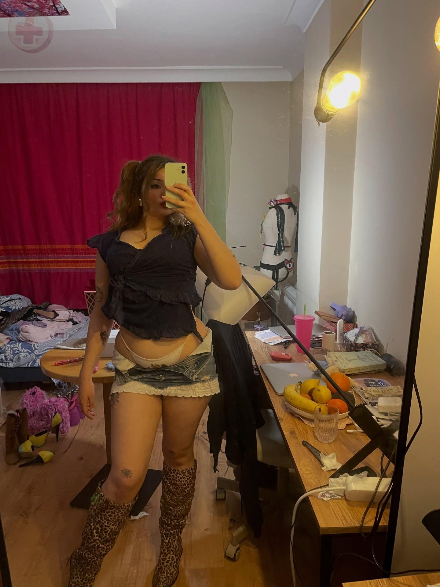 Coneyislandbaby33 OnlyFans ifşa çıplak foto 115
