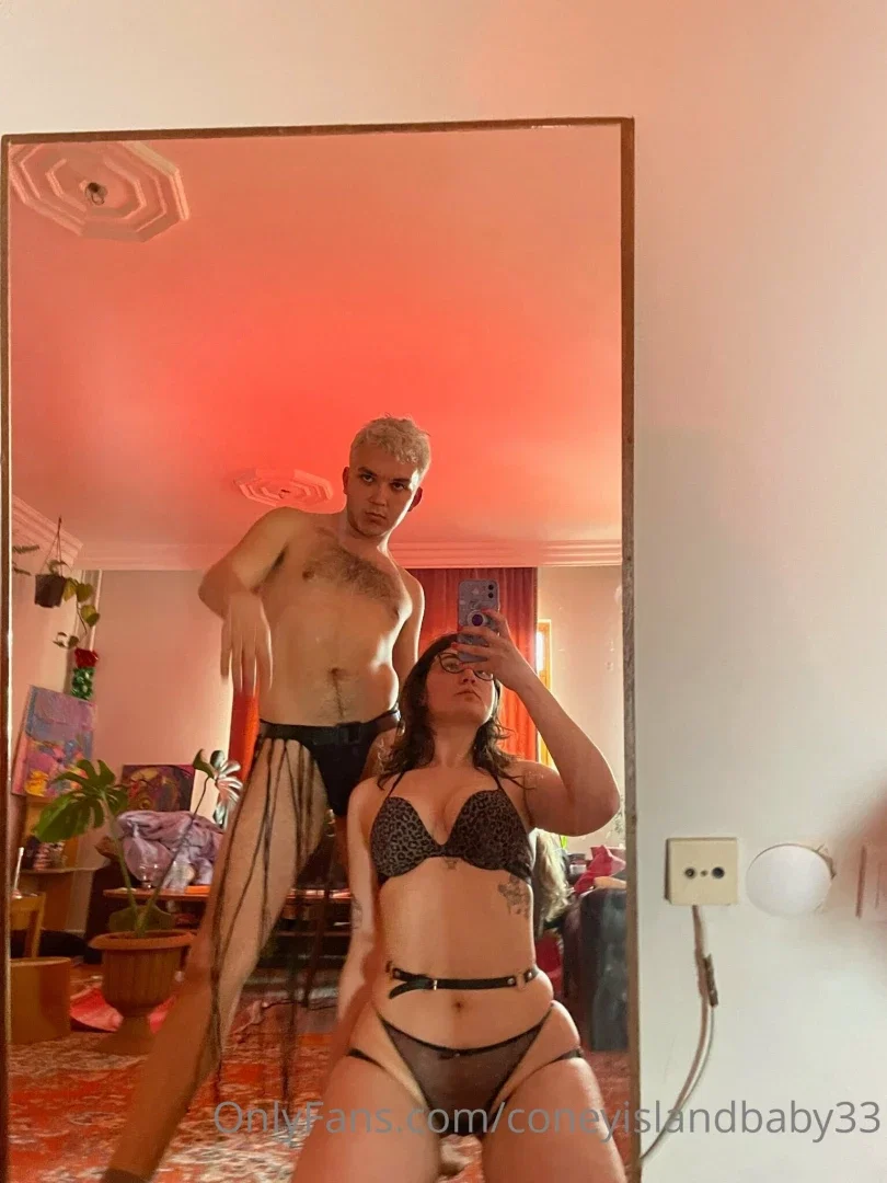 Coneyislandbaby33 OnlyFans ifşa çıplak foto 49