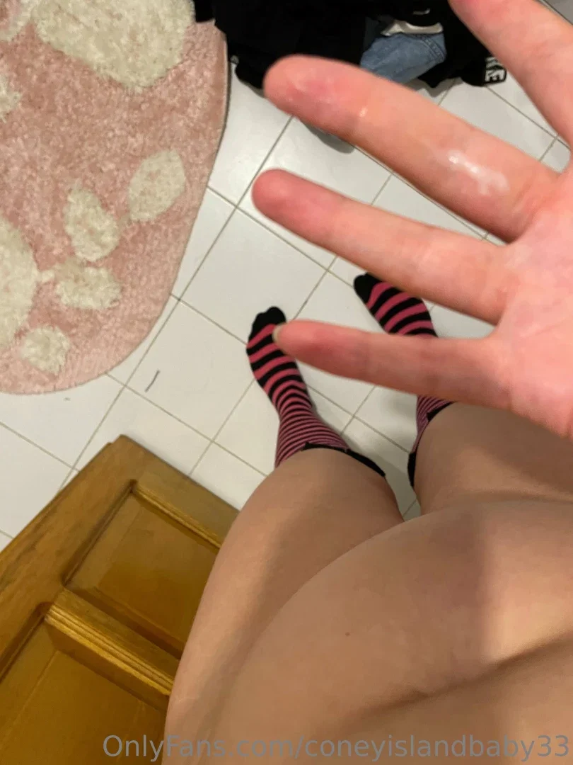 Coneyislandbaby33 OnlyFans ifşa çıplak foto 45