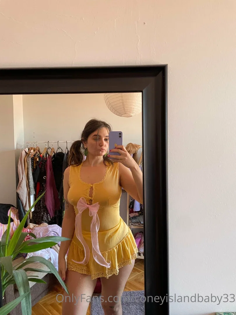 Coneyislandbaby33 OnlyFans ifşa çıplak foto 506