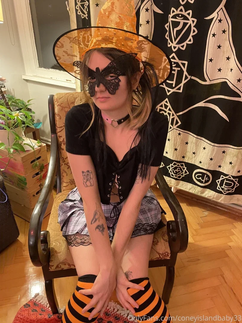 Coneyislandbaby33 OnlyFans ifşa çıplak foto 469