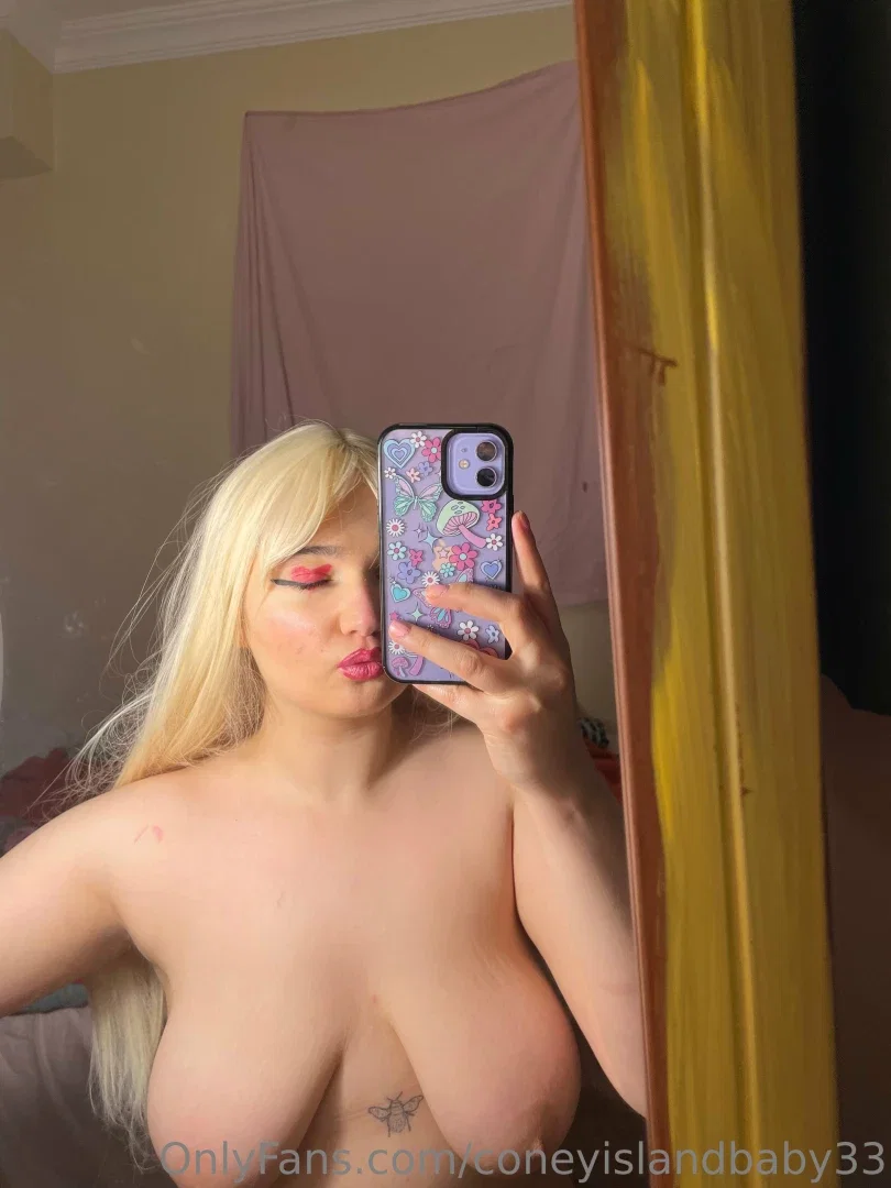 Coneyislandbaby33 OnlyFans ifşa çıplak foto 385