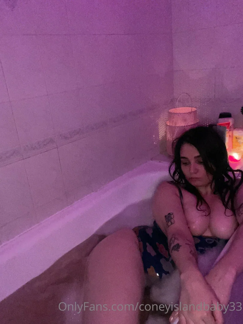 Coneyislandbaby33 OnlyFans ifşa çıplak foto 339