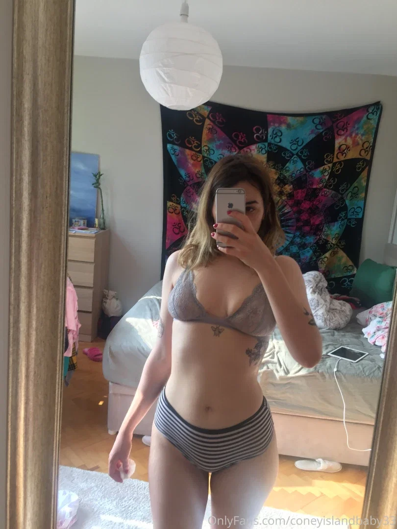 Coneyislandbaby33 OnlyFans ifşa çıplak foto 1027