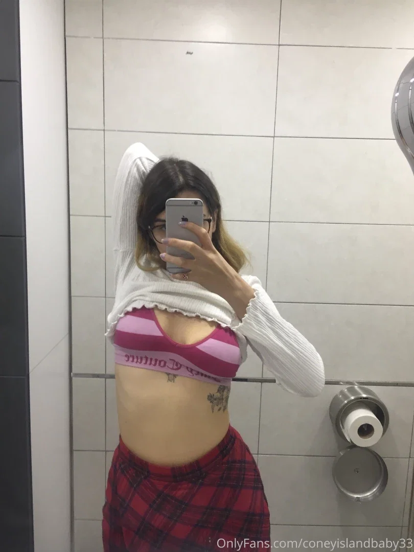 Coneyislandbaby33 OnlyFans ifşa çıplak foto 1120