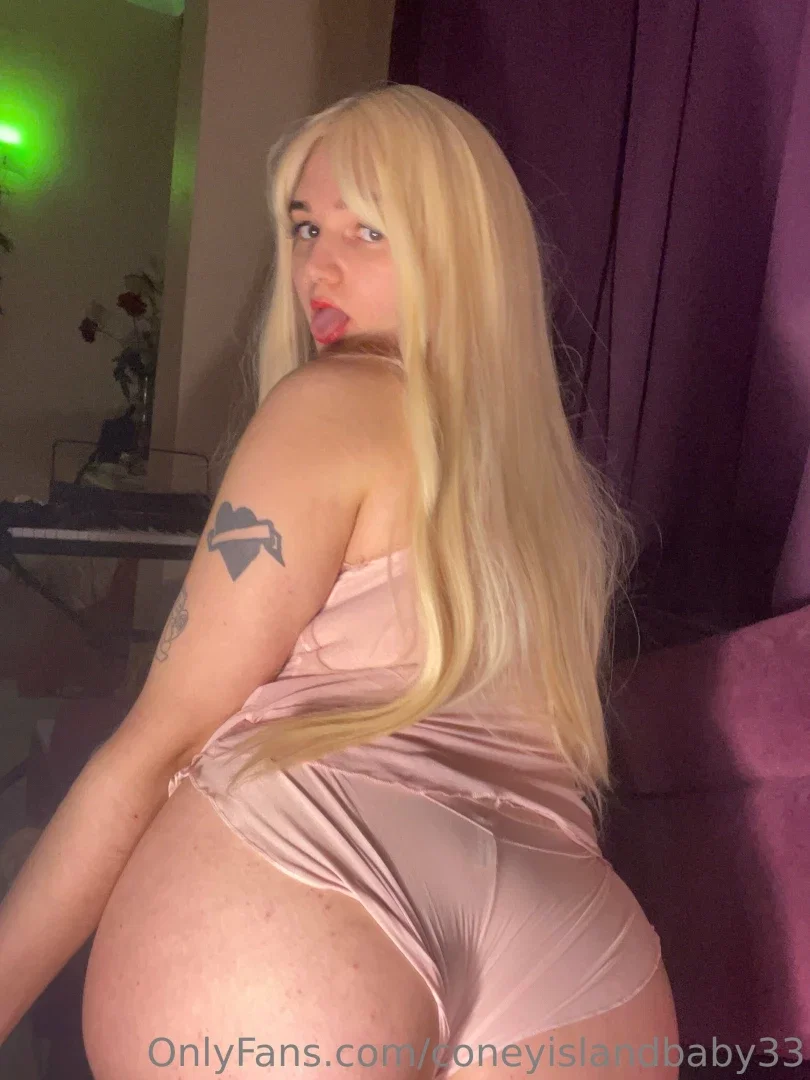 Coneyislandbaby33 OnlyFans ifşa çıplak foto 65