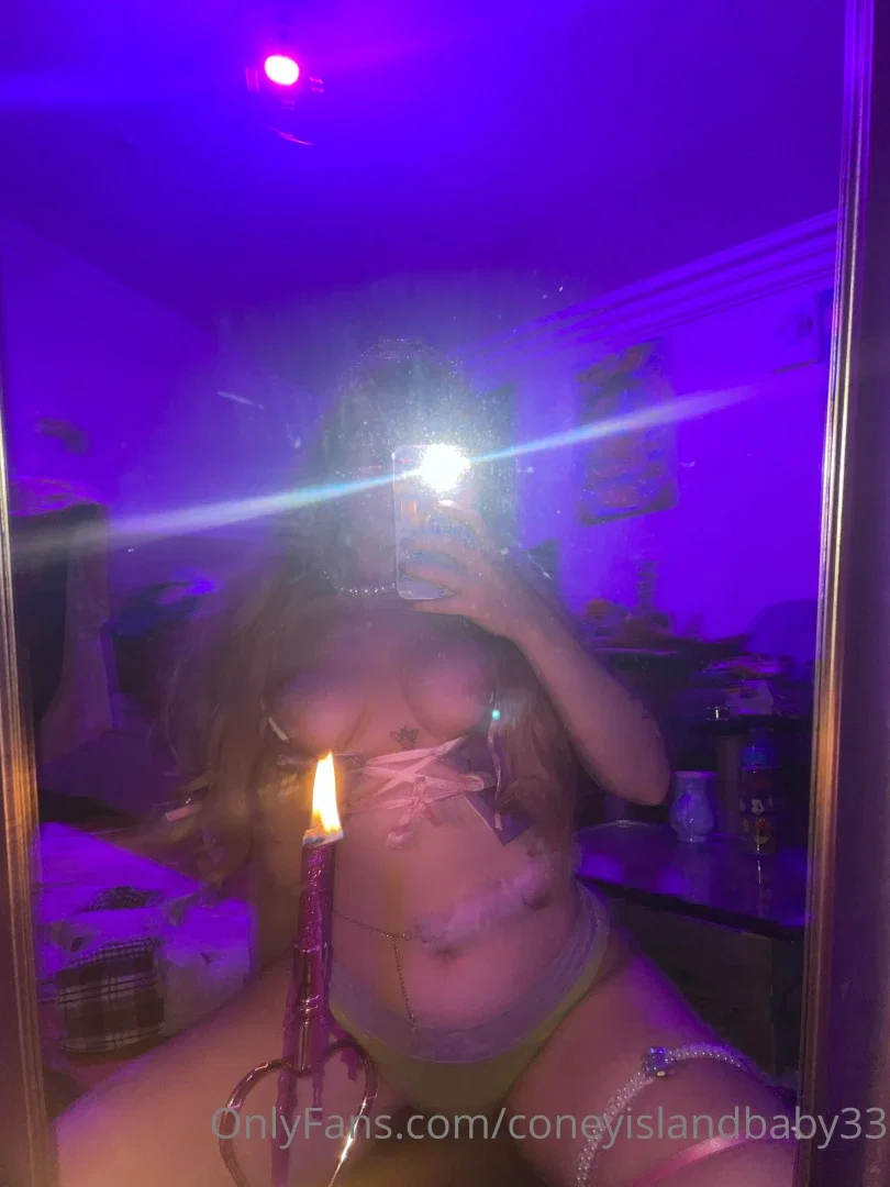 Coneyislandbaby33 OnlyFans ifşa çıplak foto 6