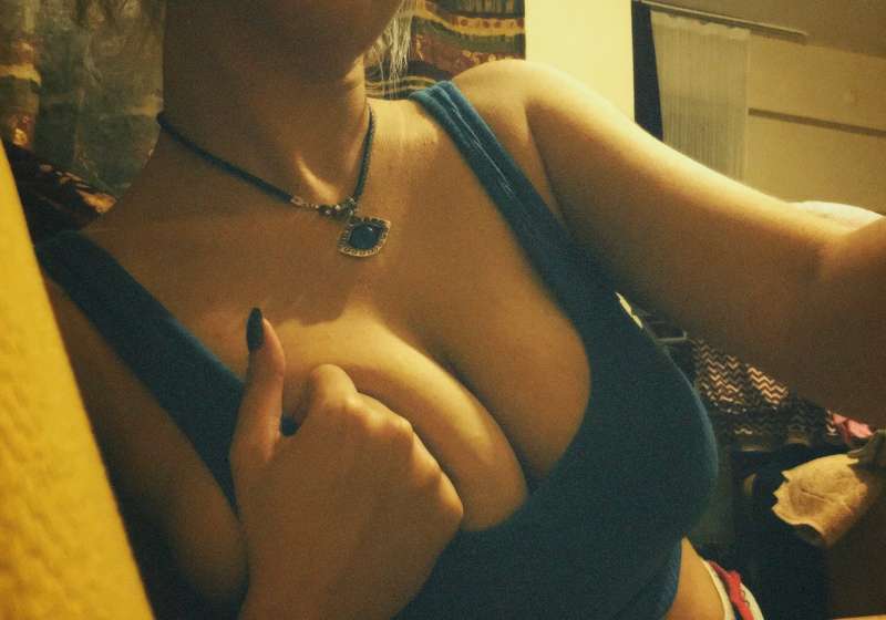 Beyza Durusu ifşa çıplak fotoğraf