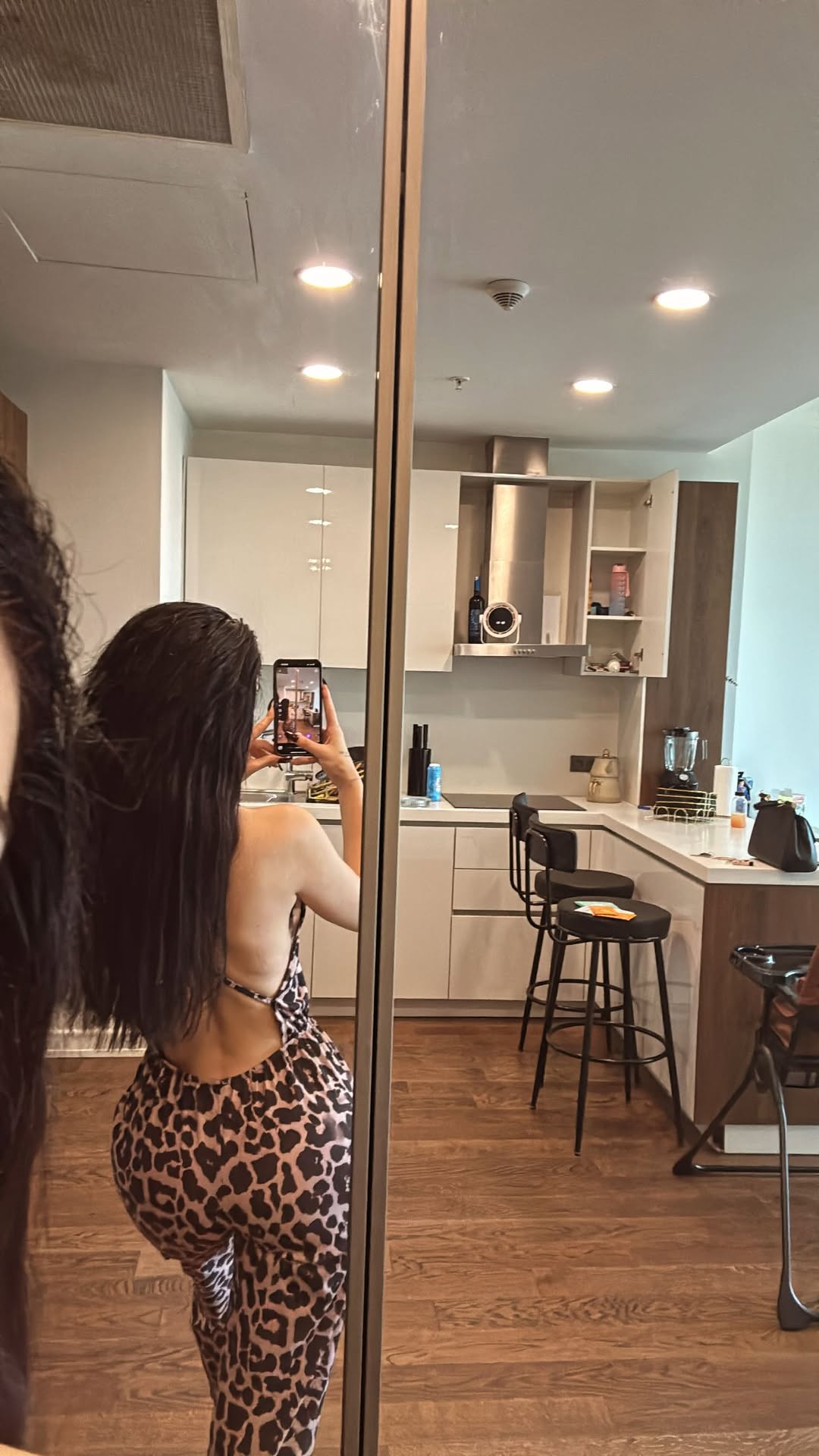Eceronayofficial OnlyFans ifşa çıplak foto 6