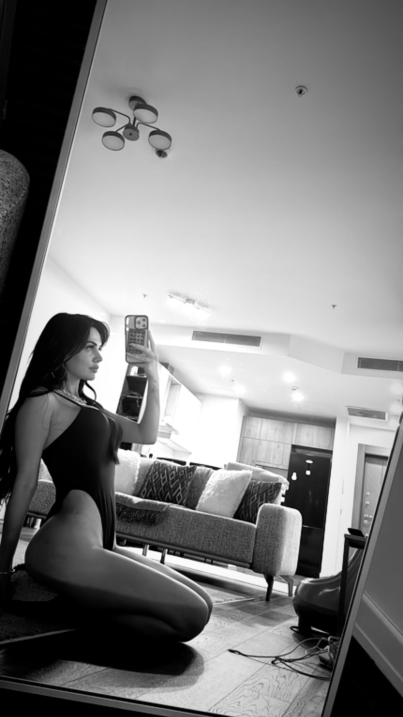 Eceronayofficial OnlyFans ifşa çıplak foto 30