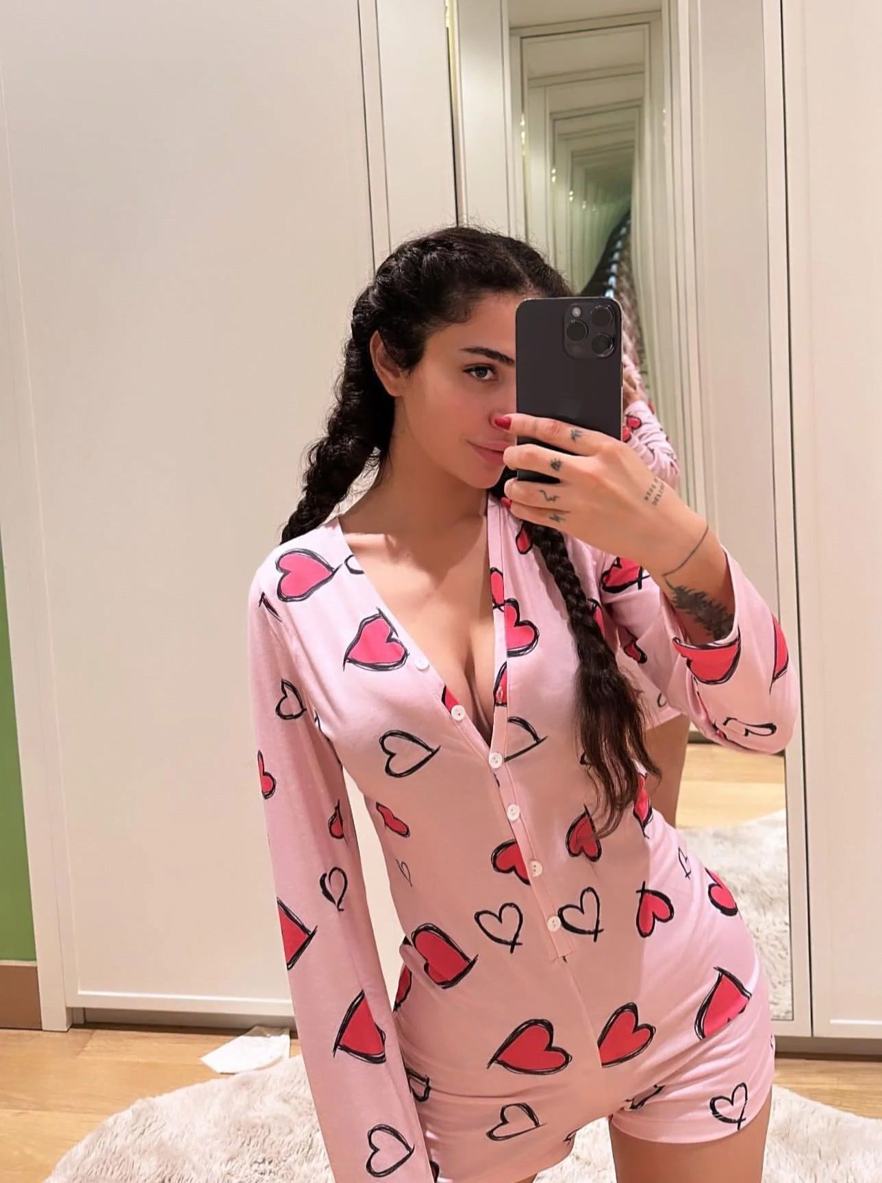 Ece Ronay ifşa çıplak fotoğraf