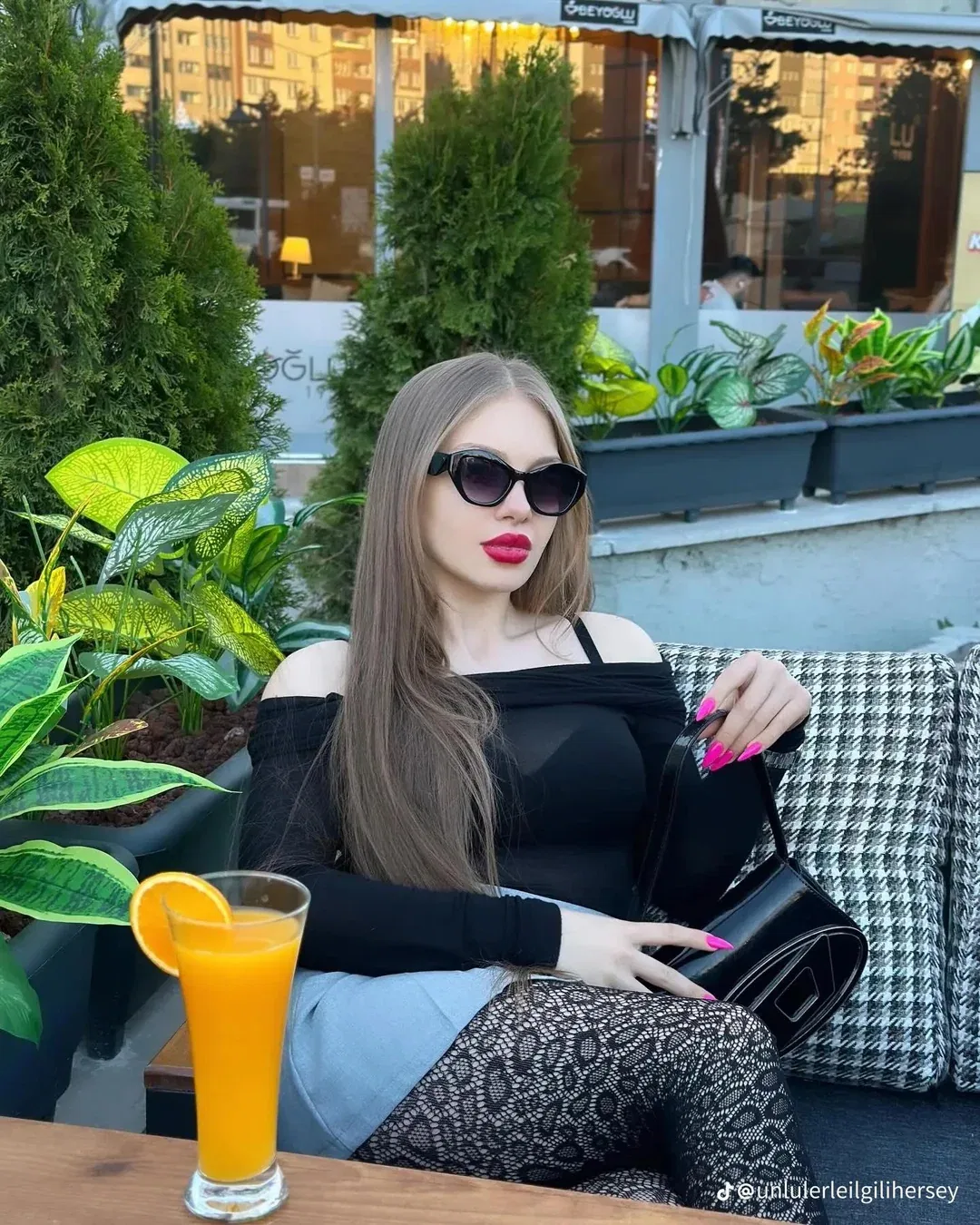 Esrarabiaun4L Instagram Abonelik ifşa çıplak foto 55