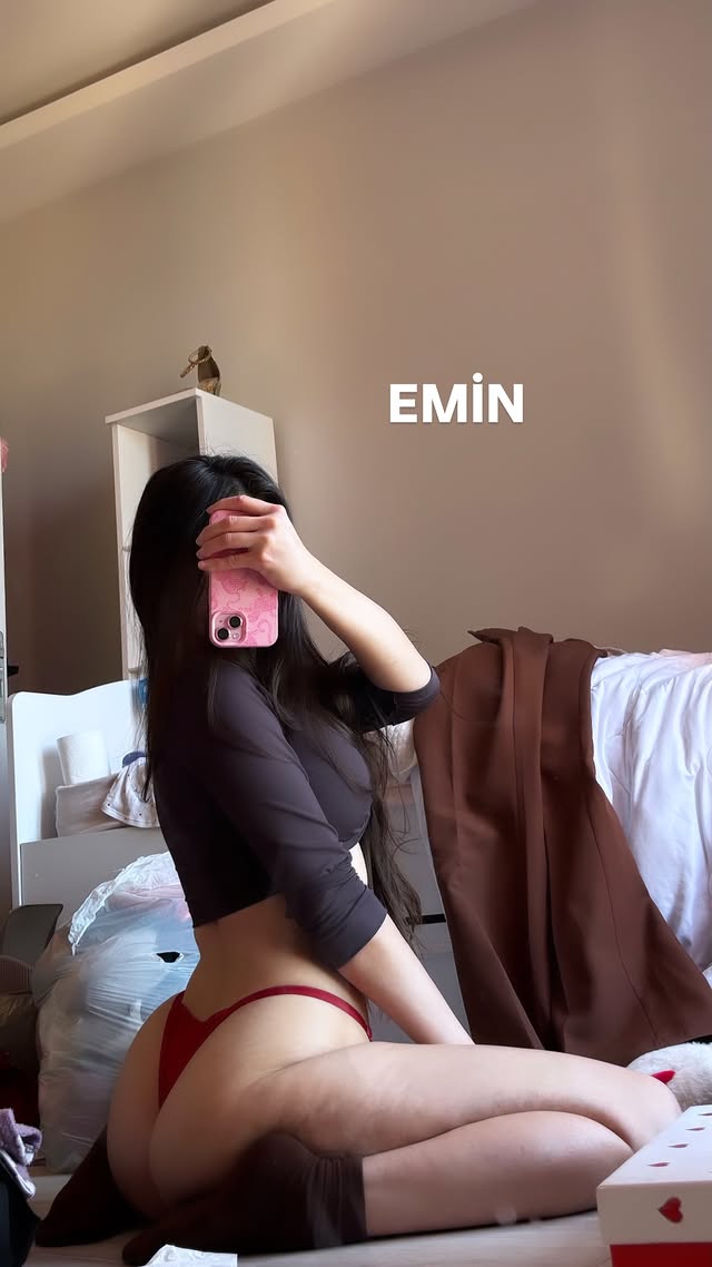 Zeynep ifşa çıplak fotoğraf
