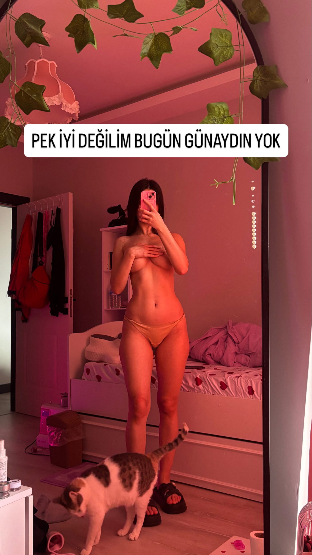 Zeynep ifşa çıplak fotoğraf